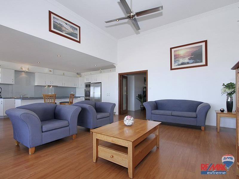 206 Ocean Drive, Quinns Rocks WA 6030