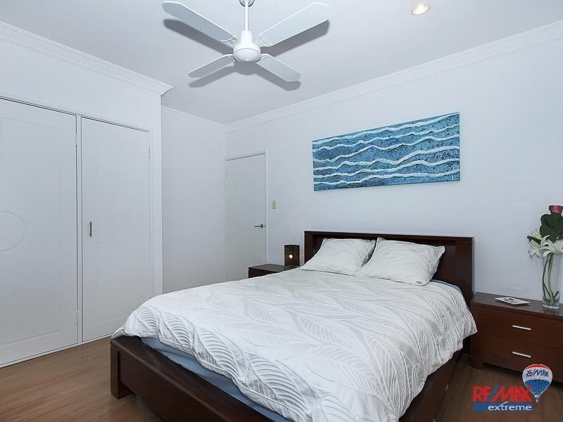 206 Ocean Drive, Quinns Rocks WA 6030