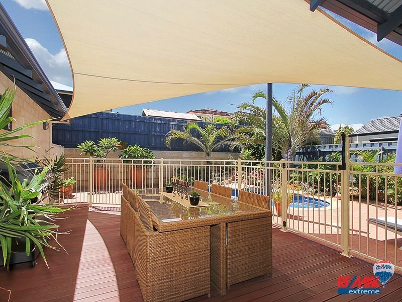 206 Ocean Drive, Quinns Rocks WA 6030