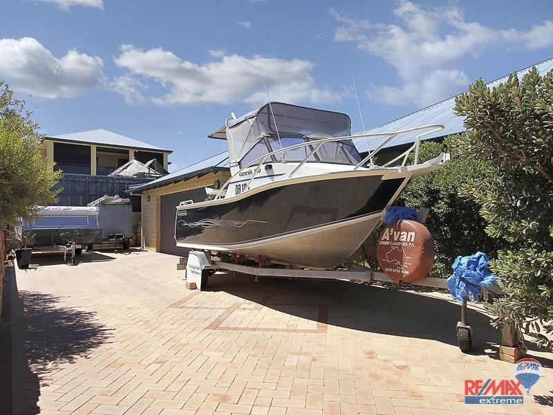 206 Ocean Drive, Quinns Rocks WA 6030
