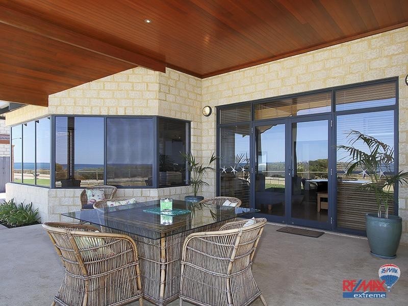 206 Ocean Drive, Quinns Rocks WA 6030