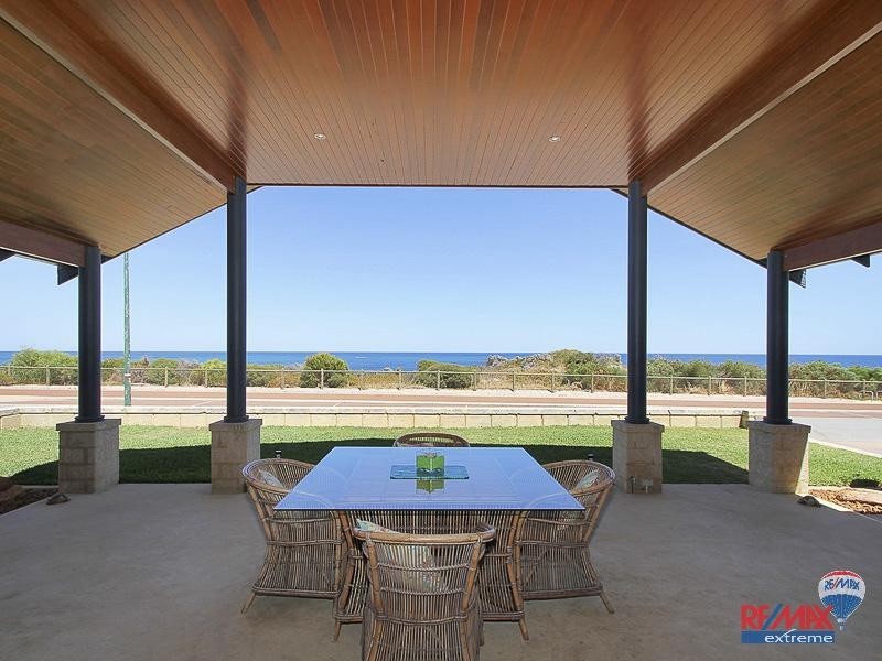 206 Ocean Drive, Quinns Rocks WA 6030