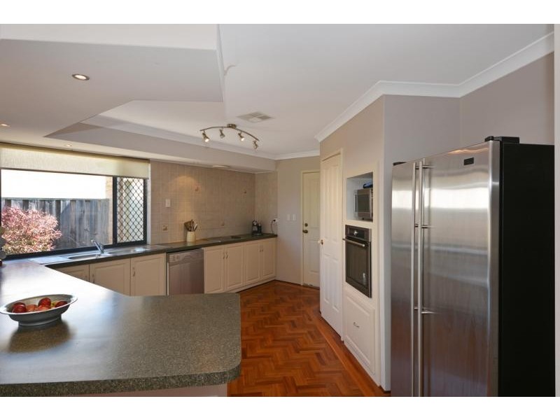 8 Doddington Way, Quinns Rocks WA 6030