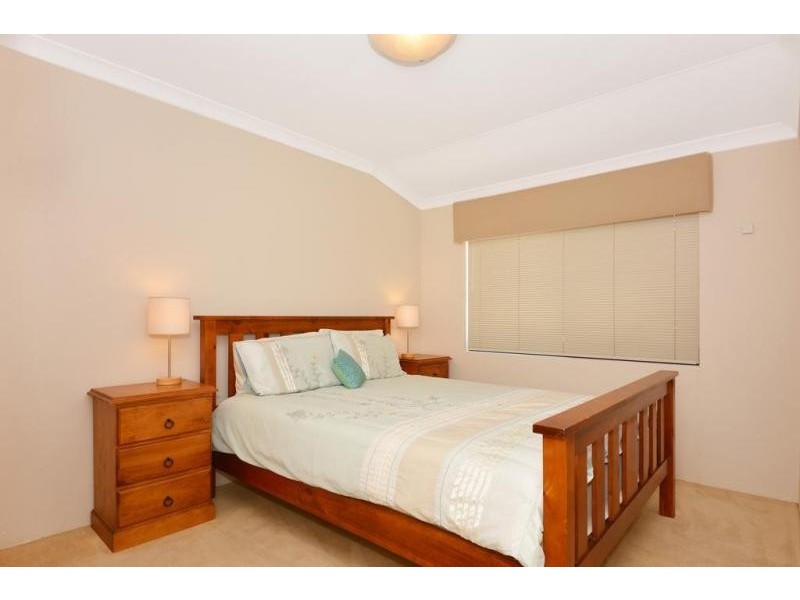 8 Doddington Way, Quinns Rocks WA 6030