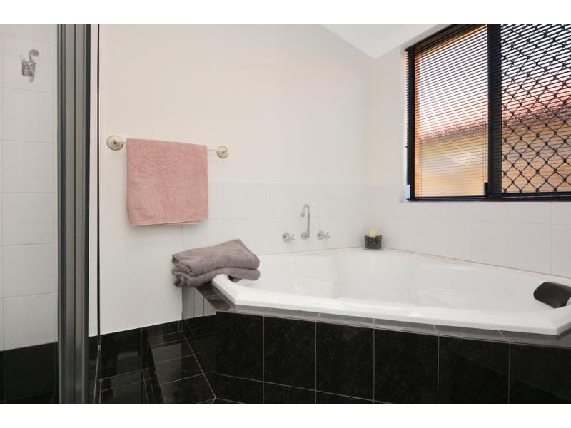 8 Doddington Way, Quinns Rocks WA 6030