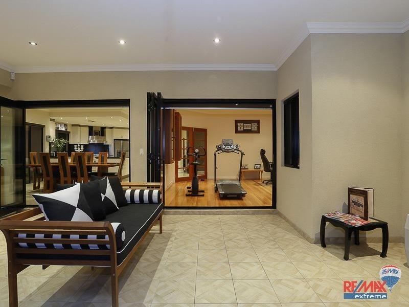 4 Hamel Close, Landsdale WA 6065