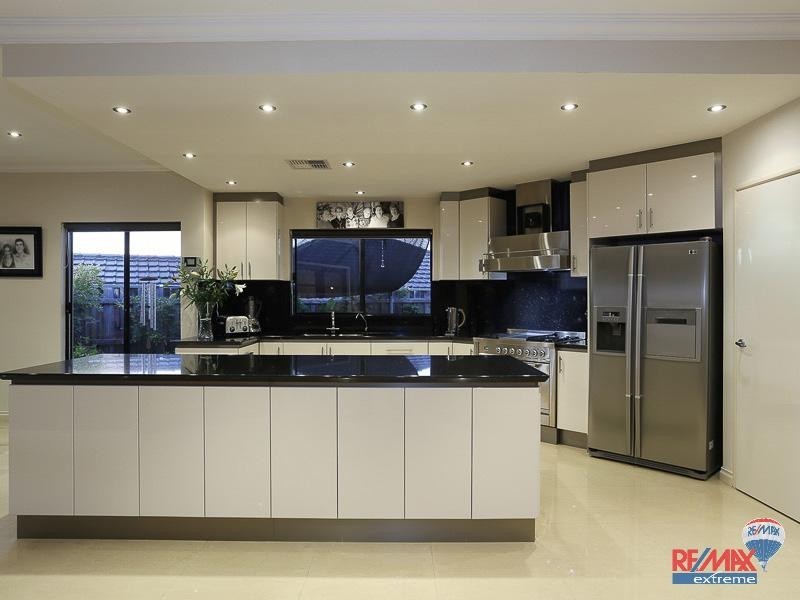 4 Hamel Close, Landsdale WA 6065