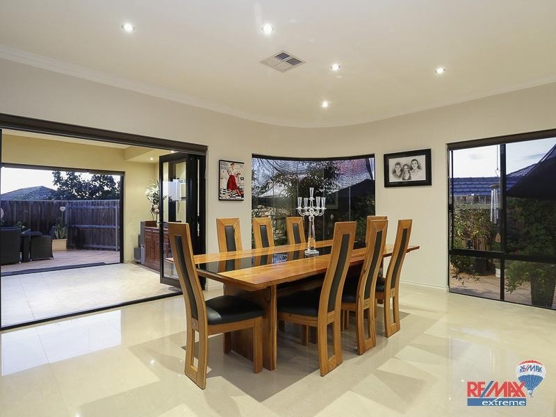 4 Hamel Close, Landsdale WA 6065