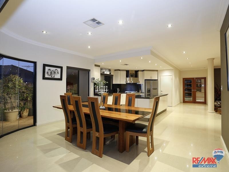 4 Hamel Close, Landsdale WA 6065