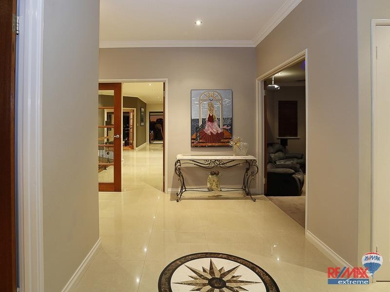 4 Hamel Close, Landsdale WA 6065