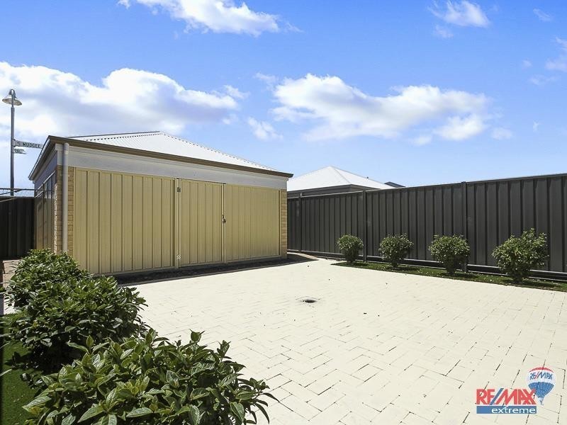 54 Bauer Circle, Banksia Grove WA 6031