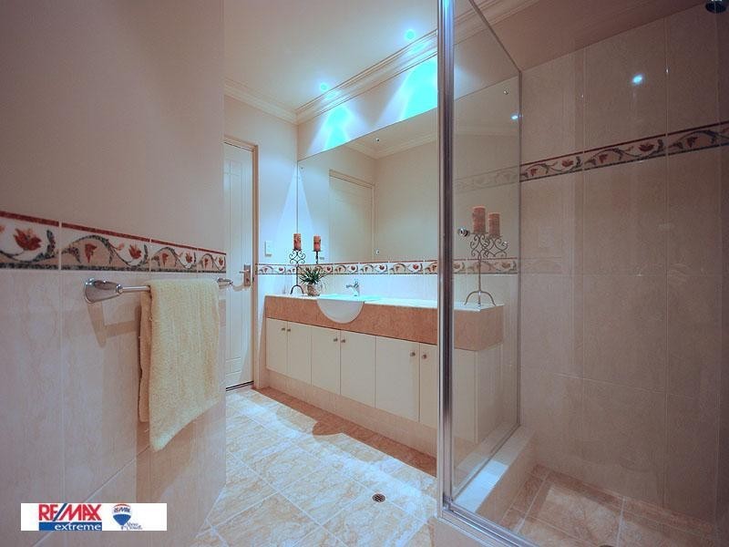 204 Ocean Drive, Quinns Rocks WA 6030