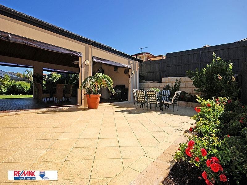 204 Ocean Drive, Quinns Rocks WA 6030
