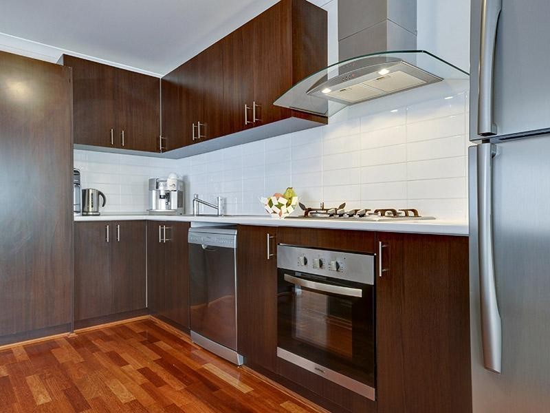 15 Chalkwell Bend, Landsdale WA 6065