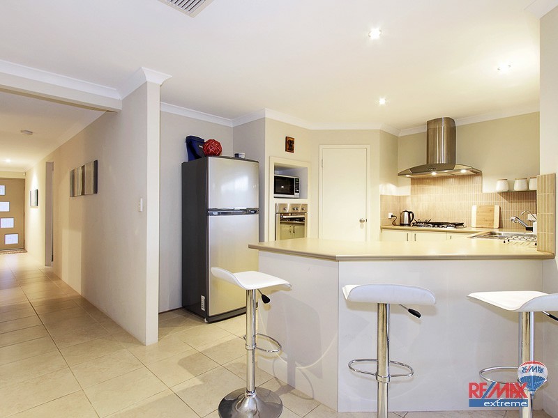 1 Dalry Cove, Butler WA 6036