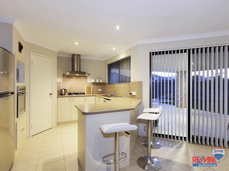 1 Dalry Cove, Butler WA 6036
