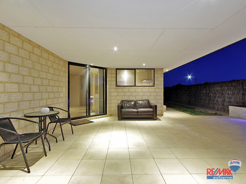 1 Dalry Cove, Butler WA 6036