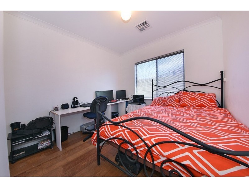 27 Vincent Rd, Sinagra WA 6065