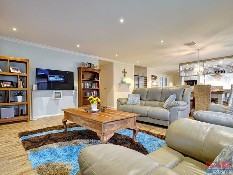 26 Montreal Street, Wanneroo WA 6065