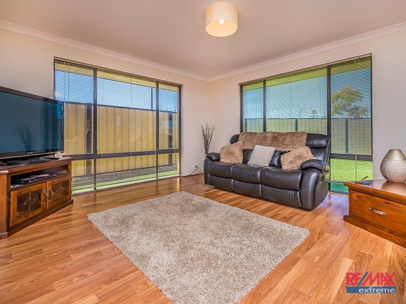 90 Benenden Avenue, Butler WA 6036