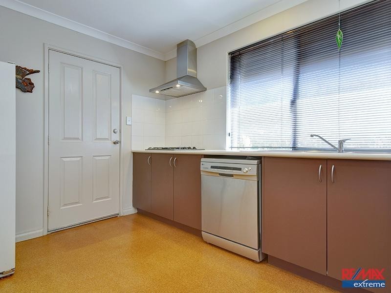 11 Lynnburn Pass*, Carramar WA 6031