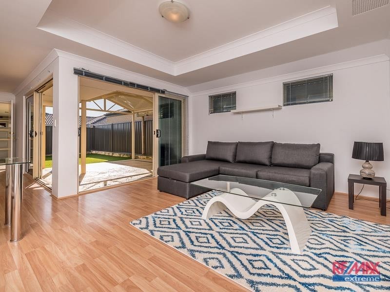 44 Ghost Gum Blvd, Banksia Grove WA 6031