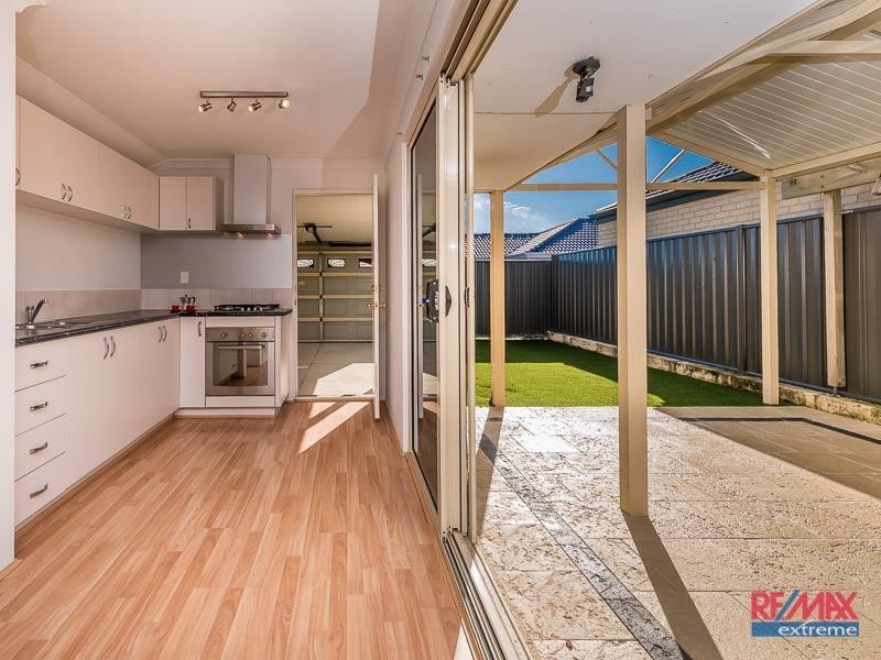 44 Ghost Gum Blvd, Banksia Grove WA 6031
