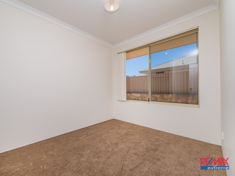 48 Sanderstead Loop, Butler WA 6036