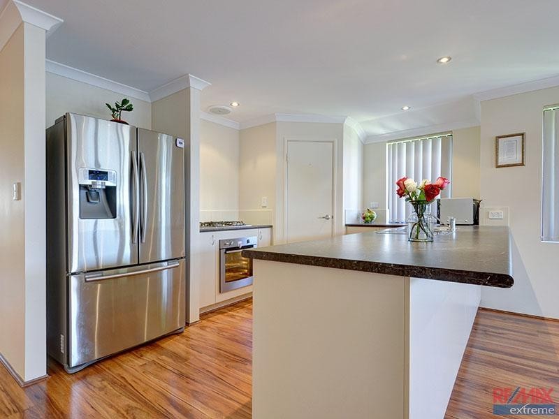 63 Brooklyn Avenue, Pearsall WA 6065