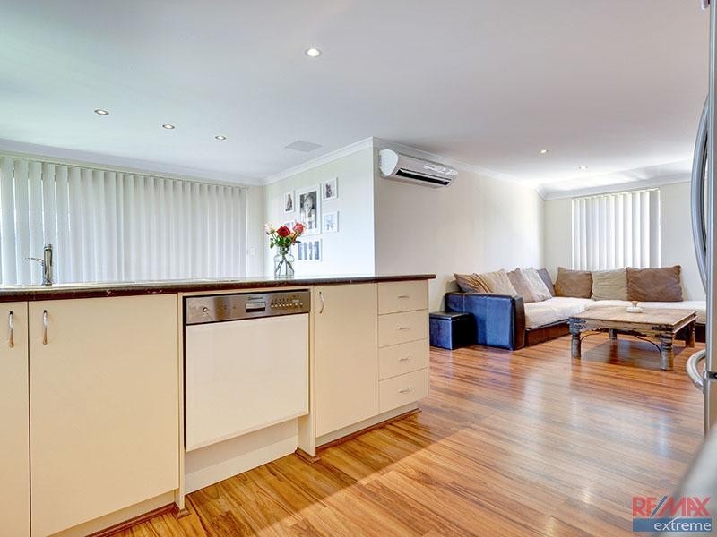 63 Brooklyn Avenue, Pearsall WA 6065