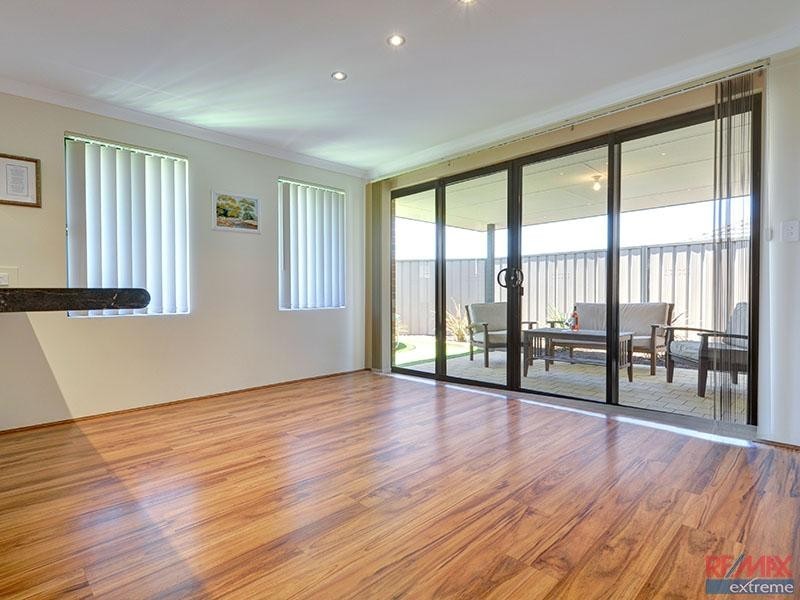 63 Brooklyn Avenue, Pearsall WA 6065