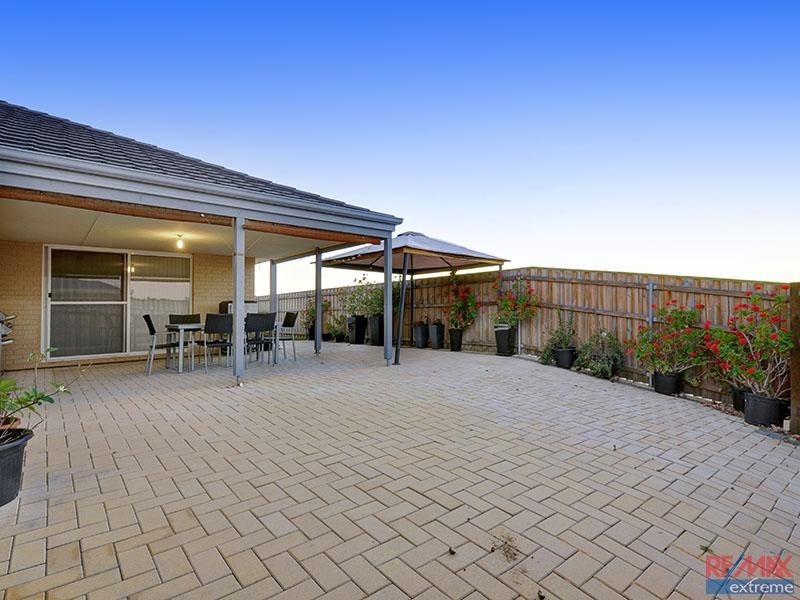 4 Mast Link, Yanchep WA 6035