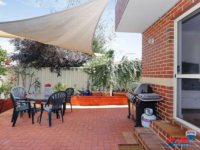 3/30 Parsons Way, Innaloo WA 6018