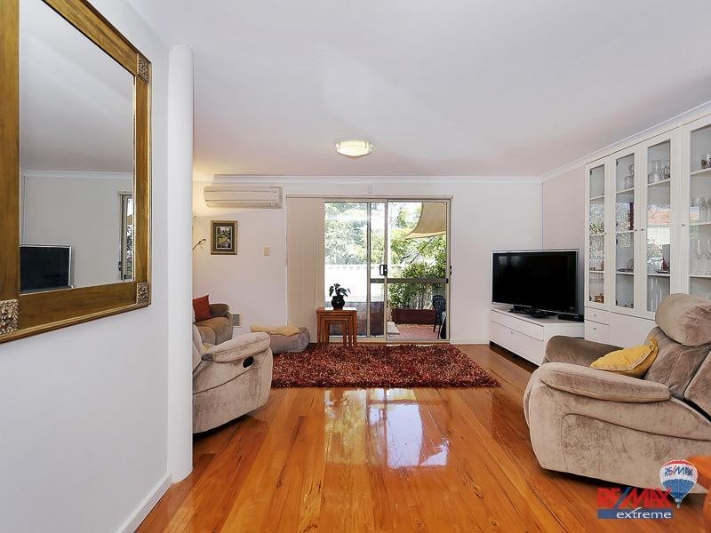 3/30 Parsons Way, Innaloo WA 6018