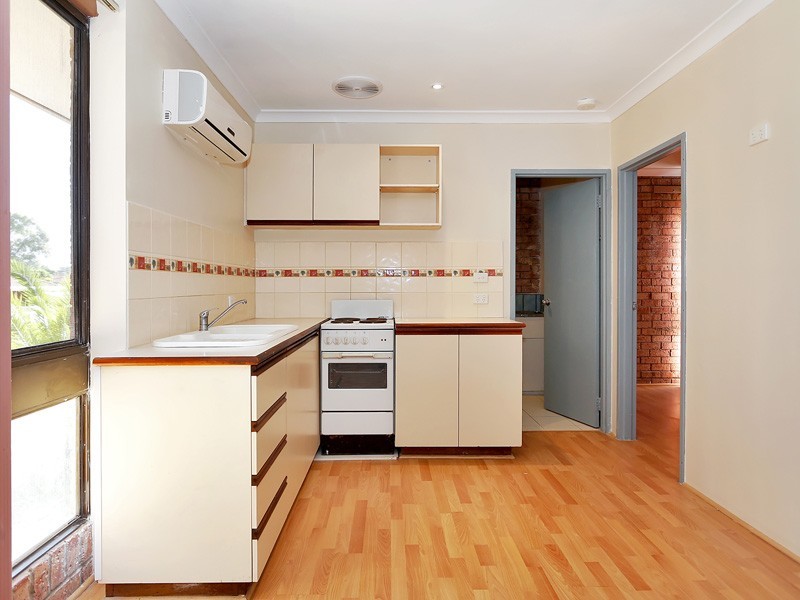 8 Ashburton Drive, Heathridge WA 6027