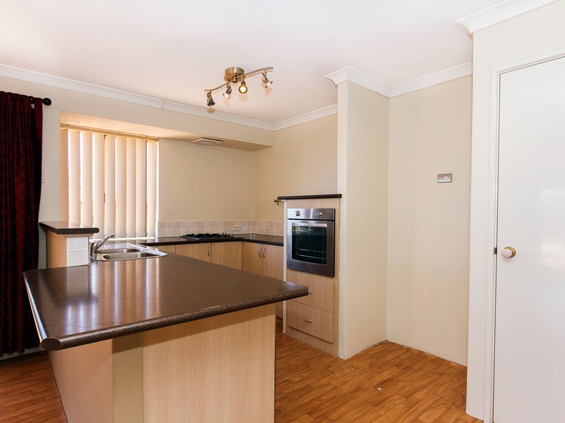 2 Shepperton Drive, Butler WA 6036