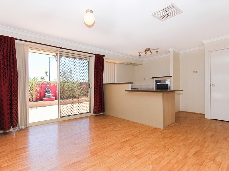 2 Shepperton Drive, Butler WA 6036