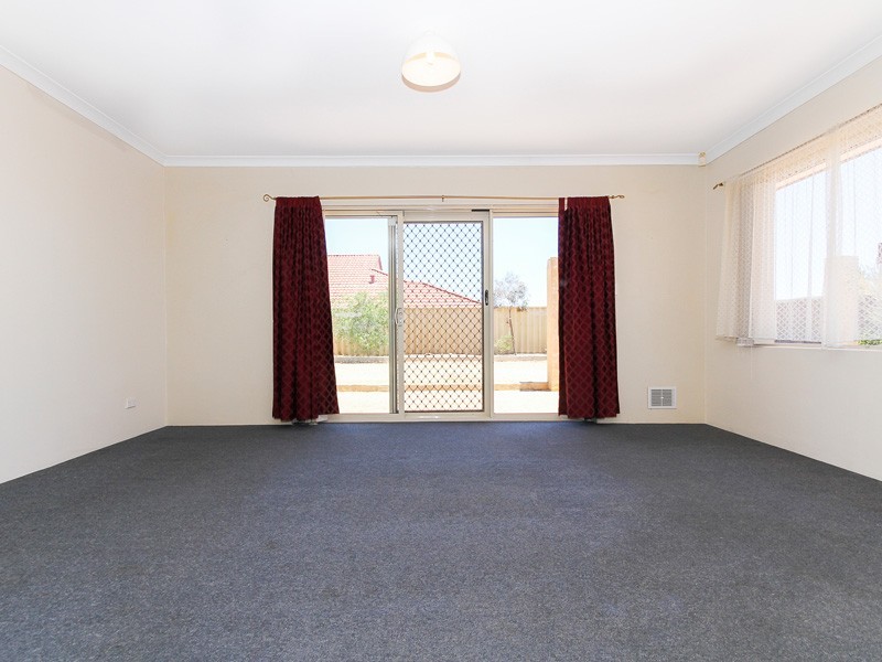 2 Shepperton Drive, Butler WA 6036