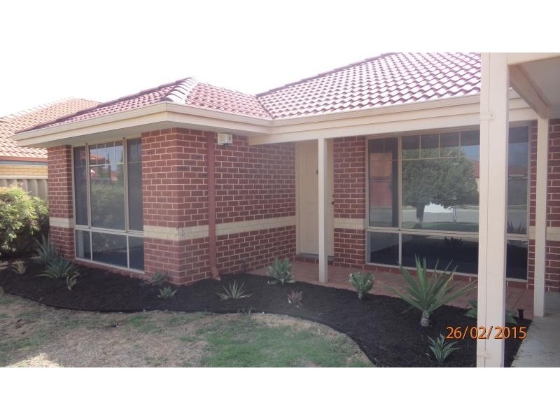 8 Tidworth Elbow, Butler WA 6036