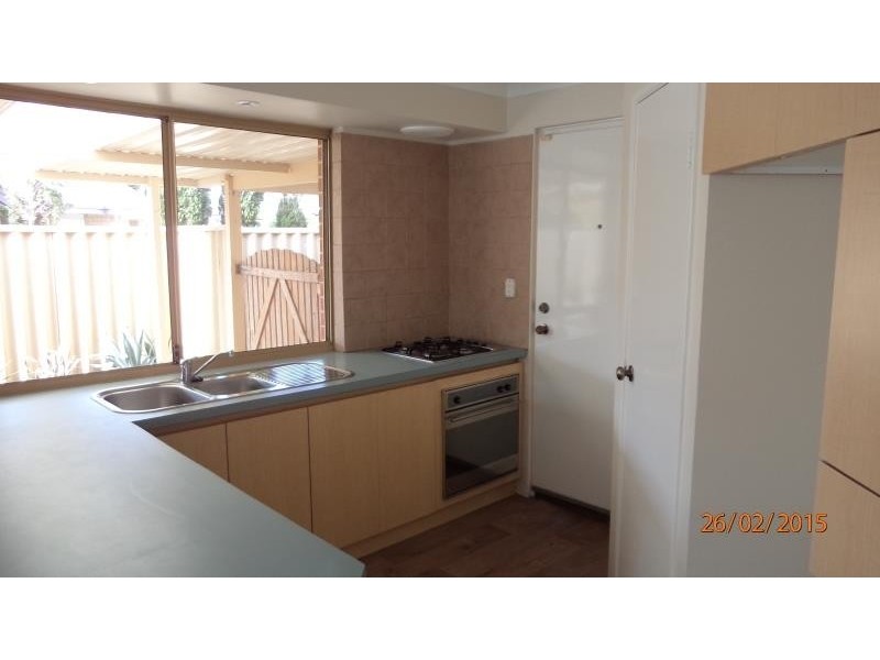 8 Tidworth Elbow, Butler WA 6036