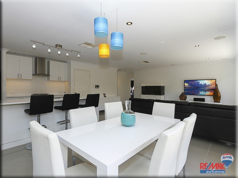 130 Landbeach Boulevard, Butler WA 6036