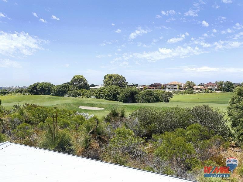 12 Monclair Pass, Currambine WA 6028