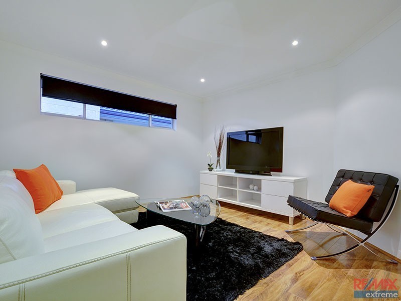 1/116 Elliot Road, Hocking WA 6065