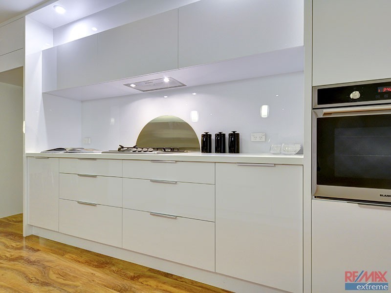 1/116 Elliot Road, Hocking WA 6065