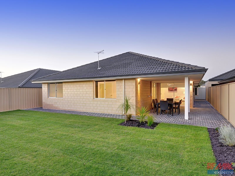 1/116 Elliot Road, Hocking WA 6065