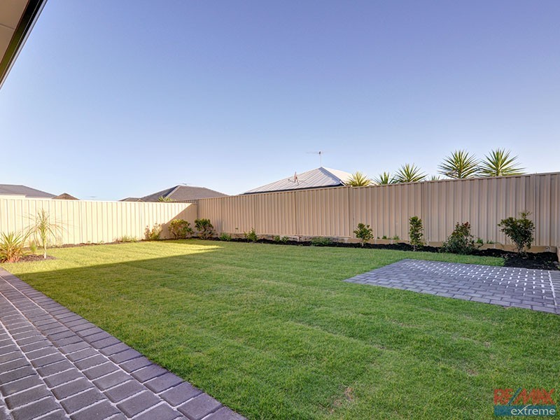 1/116 Elliot Road, Hocking WA 6065