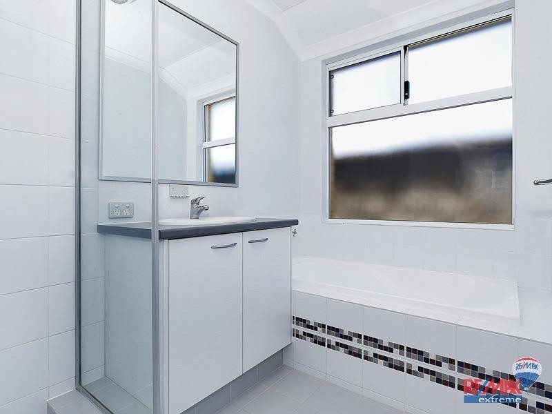 11 Frangista, Butler WA 6036