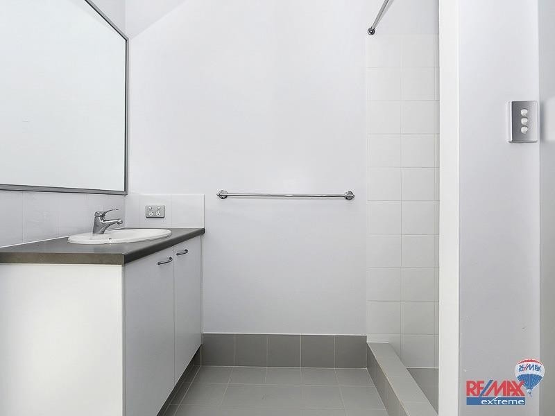 11 Frangista, Butler WA 6036