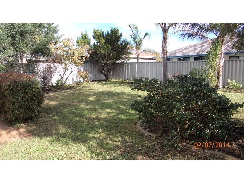 11 Christian Circle, Quinns Rocks WA 6030