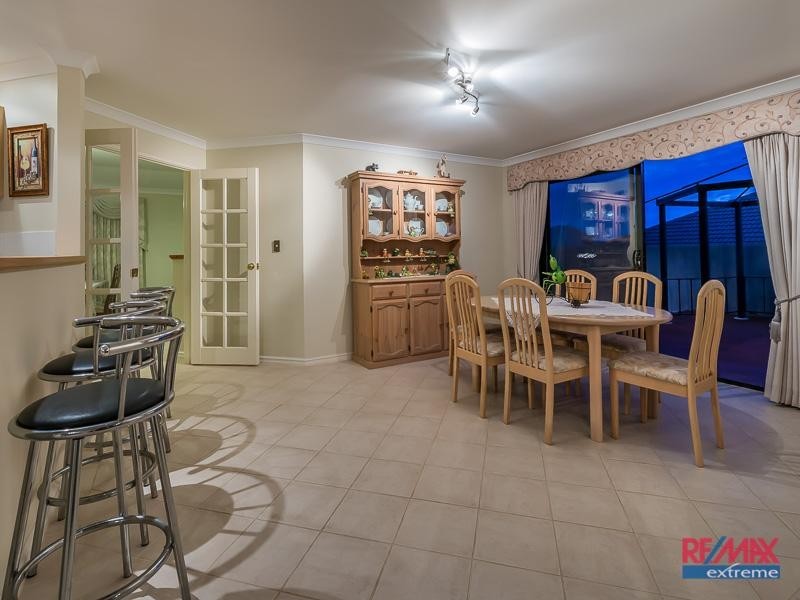 11 Berrington Pass, Quinns Rocks WA 6030